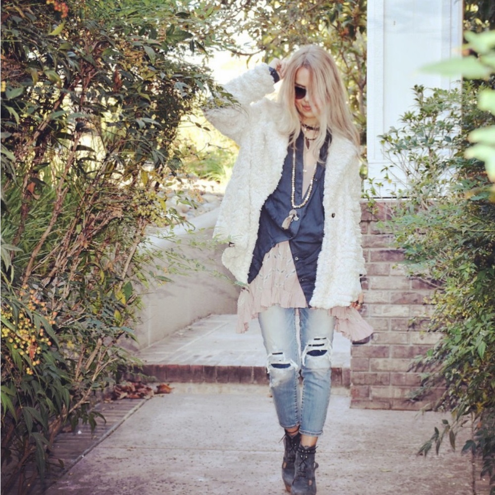 Chic White Faux Fur Jacket